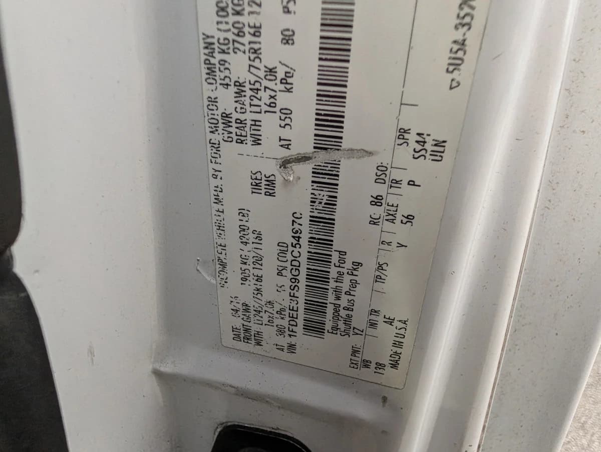 2016 Ford E350 Non-CDL 12P - Thumbnail 29 2016 Ford E350 Non-CDL 12P - Thumbnail 29