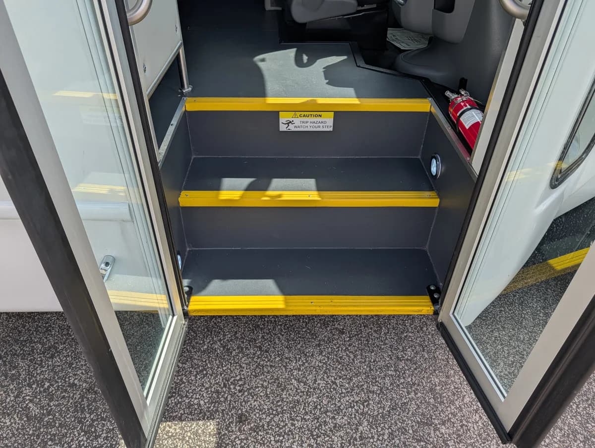 New In Stock 2025 E450 Lux Shuttle 14P - Thumbnail 7 New In Stock 2025 E450 Lux Shuttle 14P - Thumbnail 7