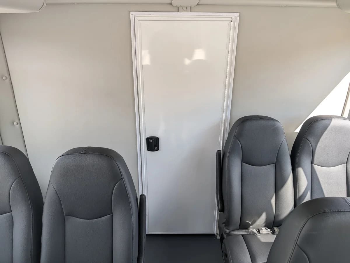 New In Stock 2025 E450 Lux Shuttle 14P - Thumbnail 15 New In Stock 2025 E450 Lux Shuttle 14P - Thumbnail 15