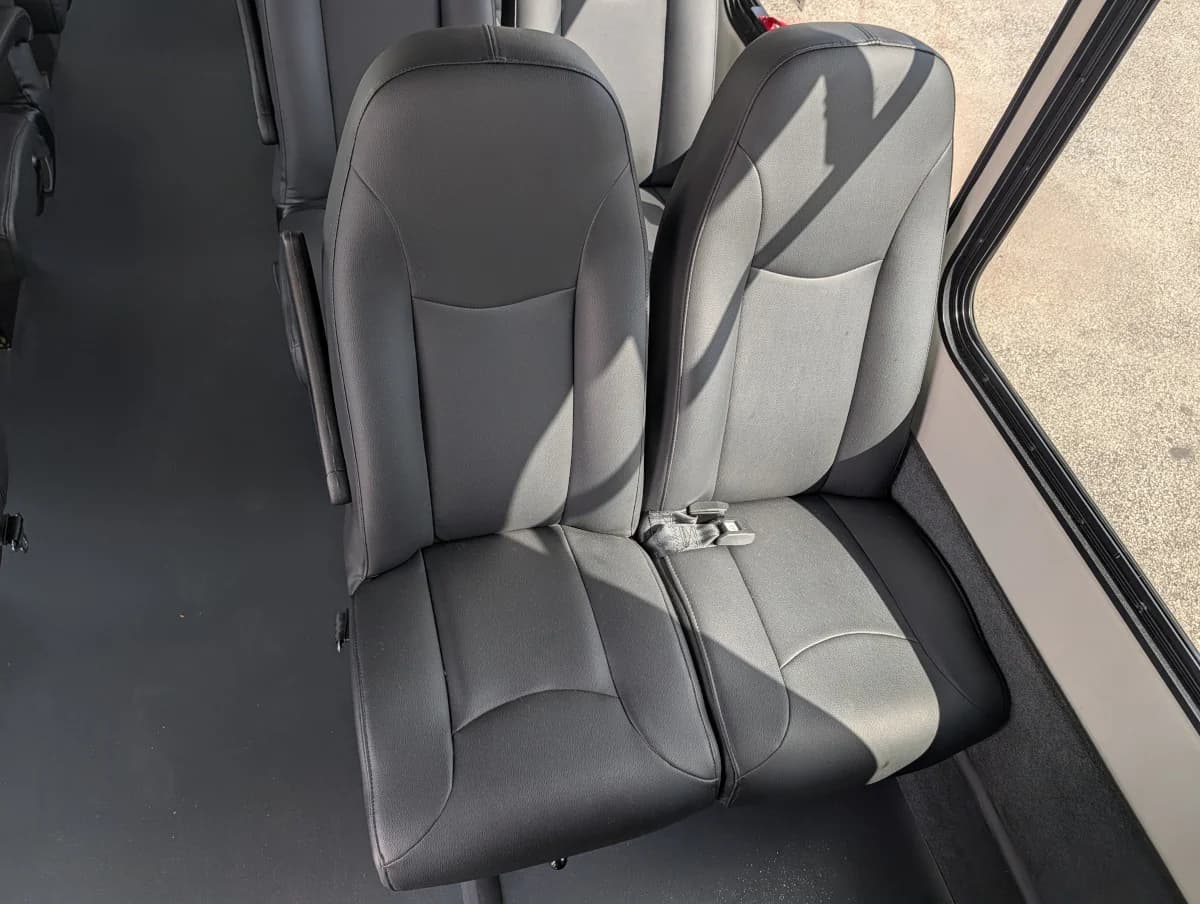 New In Stock 2025 E450 Lux Shuttle 14P - Thumbnail 10 New In Stock 2025 E450 Lux Shuttle 14P - Thumbnail 10