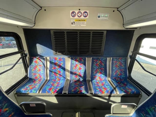 5 Units 2012 Gillig 40 foot Transit - Thumbnail 18 5 Units 2012 Gillig 40 foot Transit - Thumbnail 18