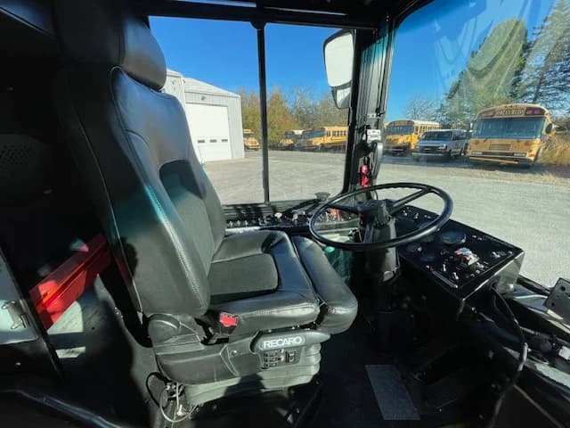 5 Units 2012 Gillig 40 foot Transit - Thumbnail 13 5 Units 2012 Gillig 40 foot Transit - Thumbnail 13