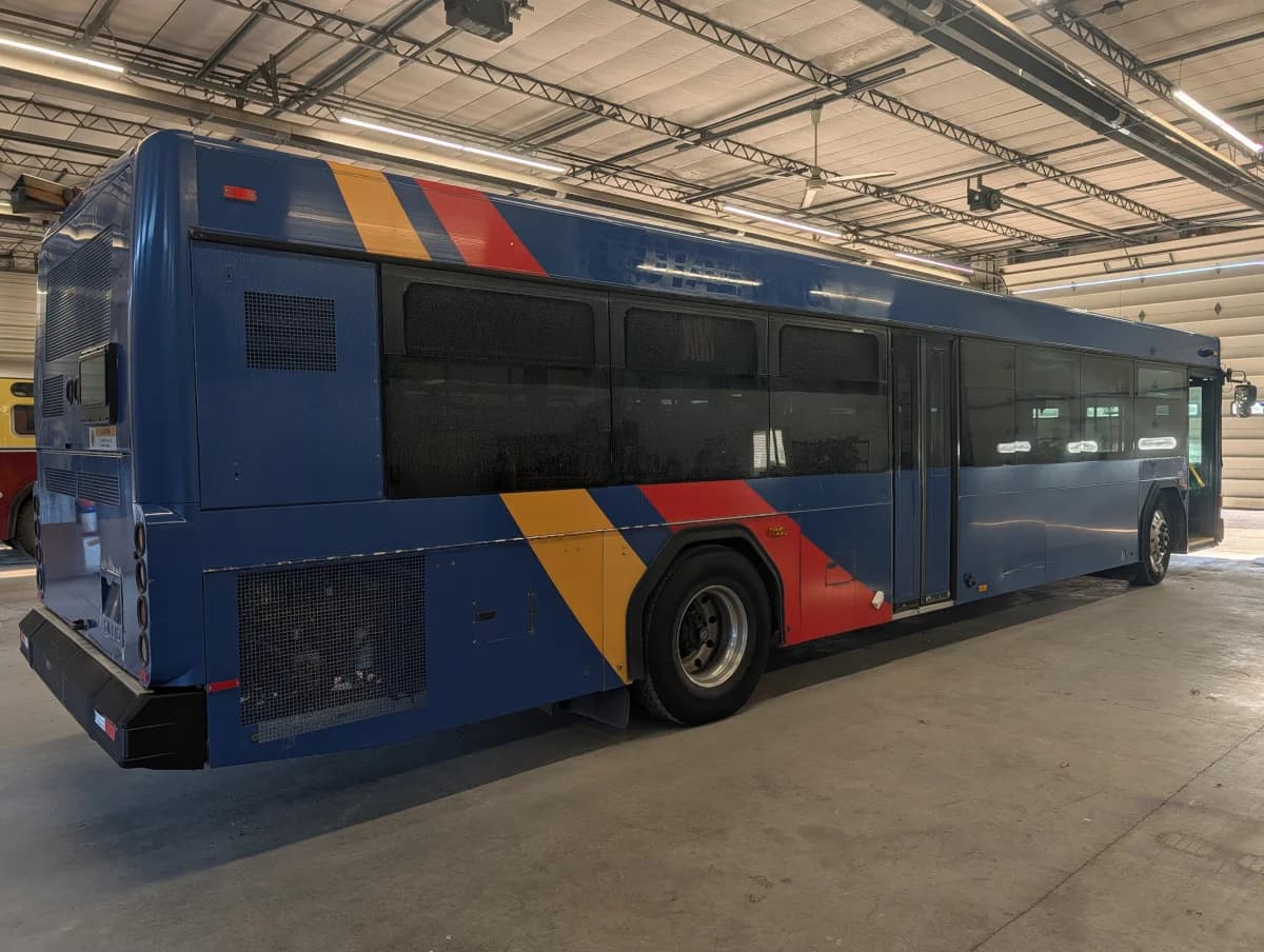 2012 GILLING LOW FLOOR - Thumbnail 3 2012 GILLING LOW FLOOR - Thumbnail 3