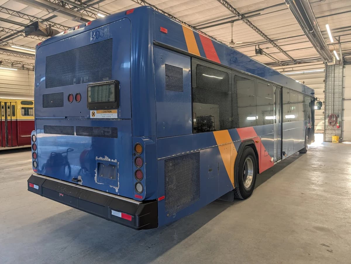 2012 GILLING LOW FLOOR - Thumbnail 24 2012 GILLING LOW FLOOR - Thumbnail 24