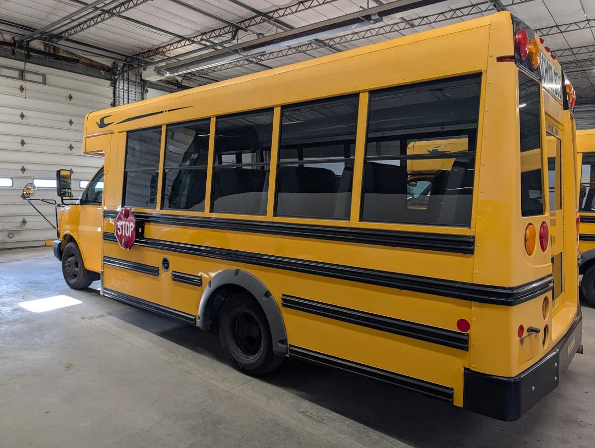 2013 Chevrolet Microbird 28P - Thumbnail 4 2013 Chevrolet Microbird 28P - Thumbnail 4