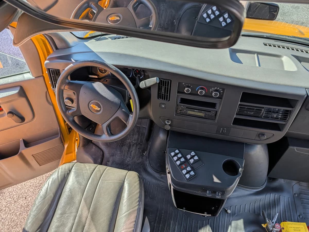 2013 Chevrolet Microbird 18P ADA - Thumbnail 6 2013 Chevrolet Microbird 18P ADA - Thumbnail 6