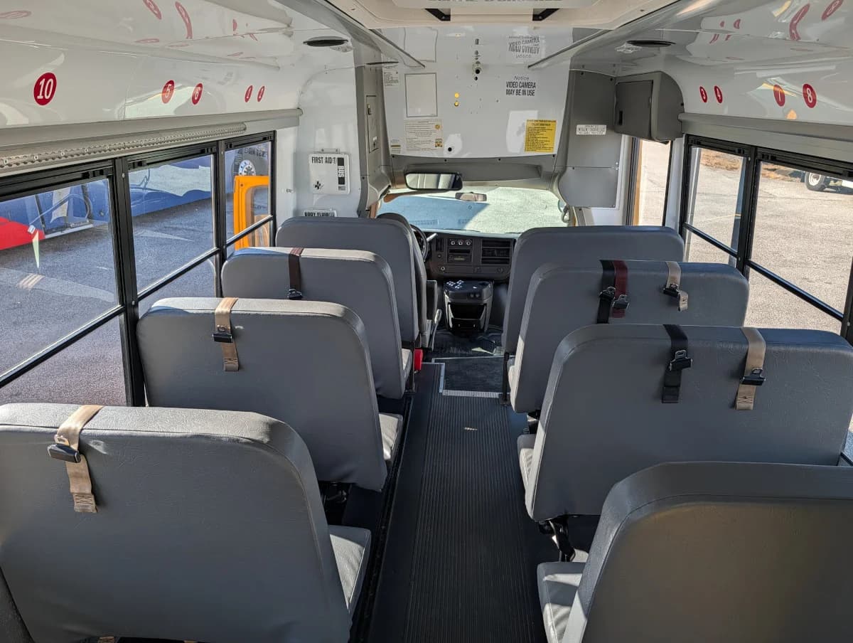 2013 Chevrolet Microbird 18P ADA - Thumbnail 13 2013 Chevrolet Microbird 18P ADA - Thumbnail 13