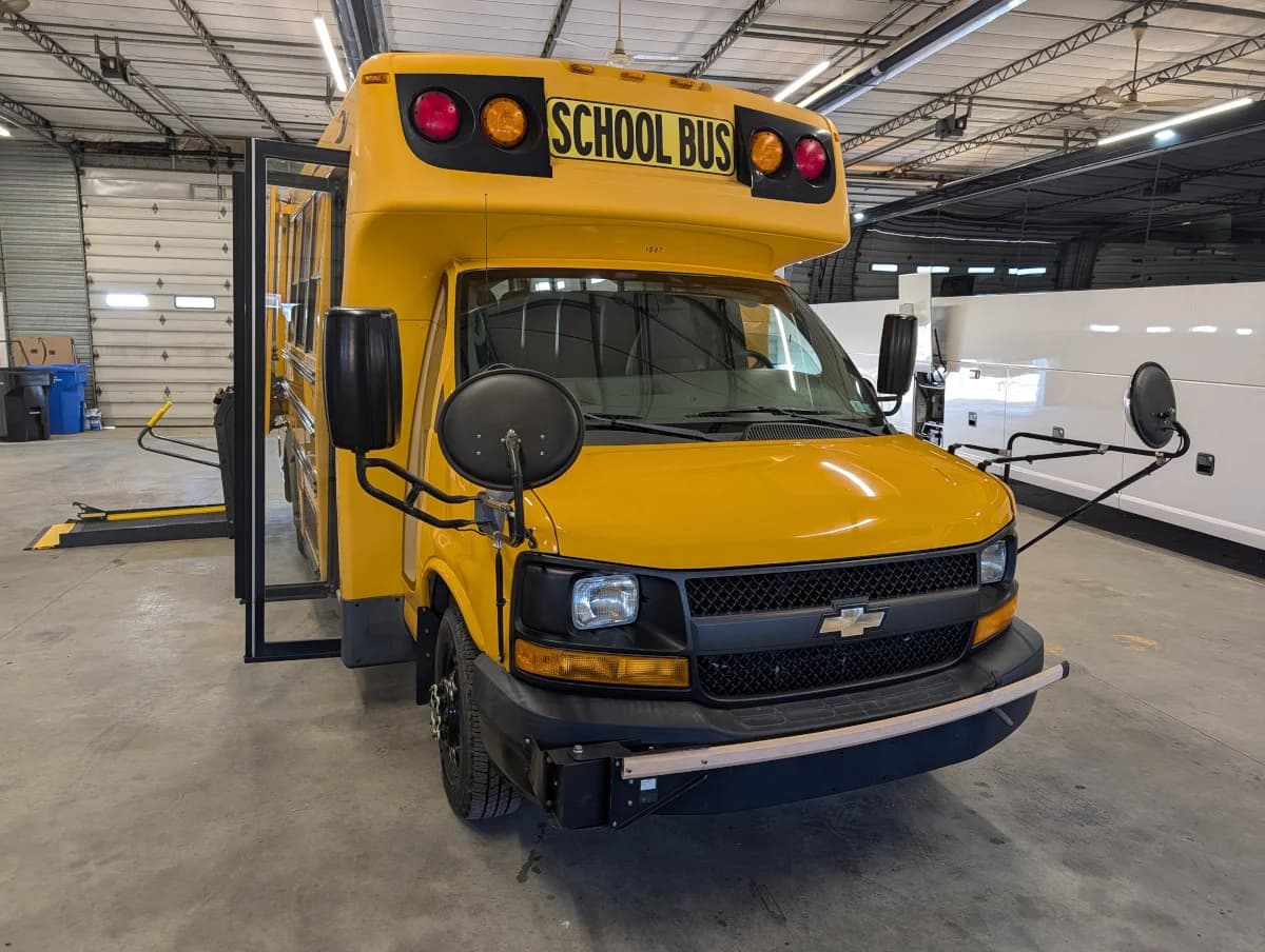 2013 Chevrolet Microbird 18P ADA - Thumbnail 25 2013 Chevrolet Microbird 18P ADA - Thumbnail 25