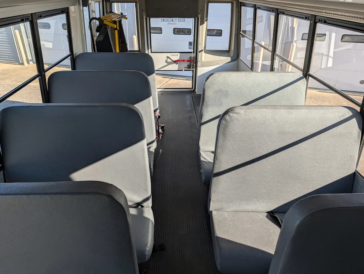 2013 Chevrolet Microbird 18P ADA - Thumbnail 7 2013 Chevrolet Microbird 18P ADA - Thumbnail 7