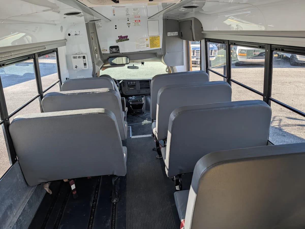 2013 Chevrolet Microbird 18P ADA - Thumbnail 12 2013 Chevrolet Microbird 18P ADA - Thumbnail 12