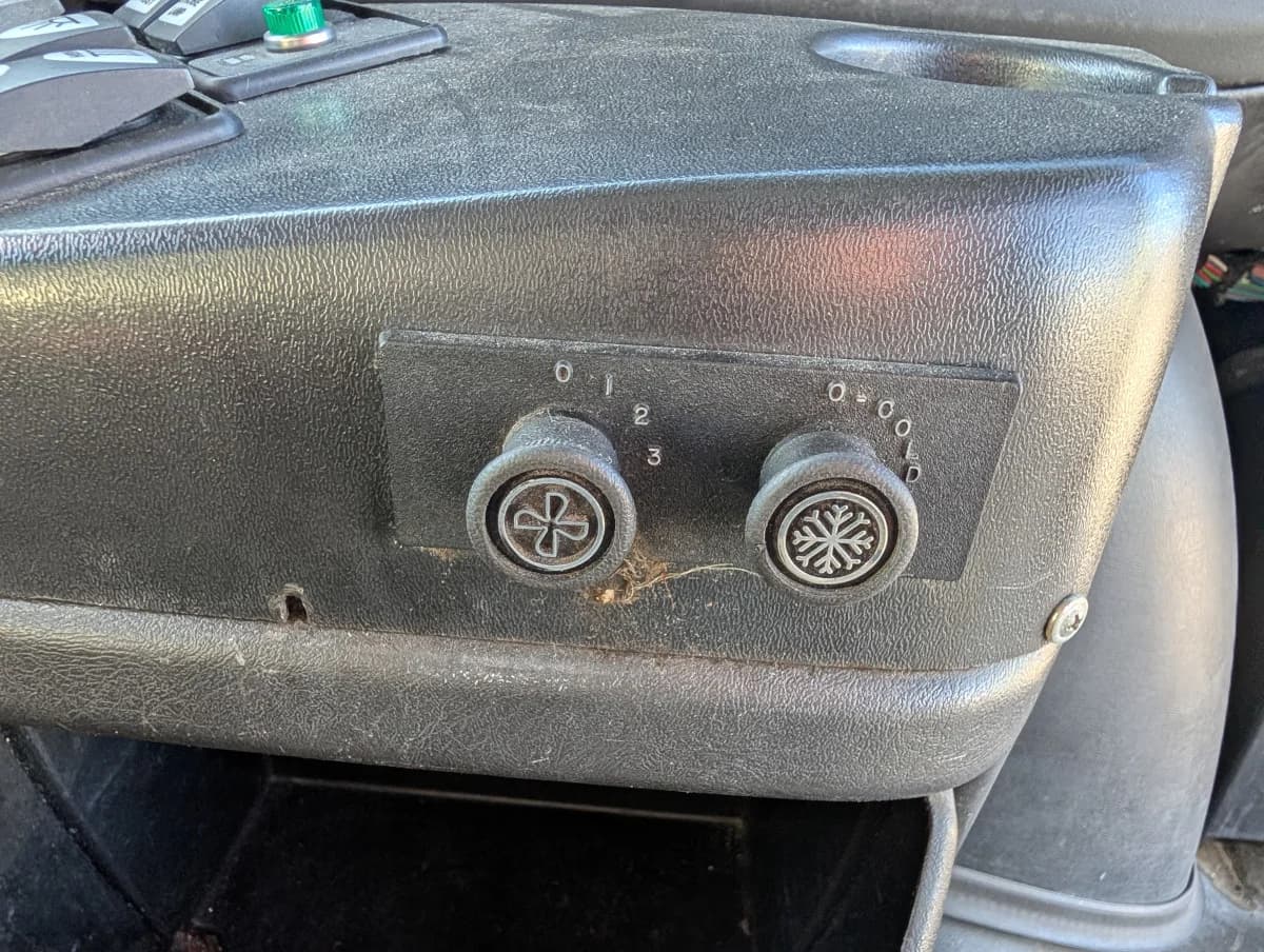 2013 Chevrolet Microbird 18P ADA - Thumbnail 20 2013 Chevrolet Microbird 18P ADA - Thumbnail 20