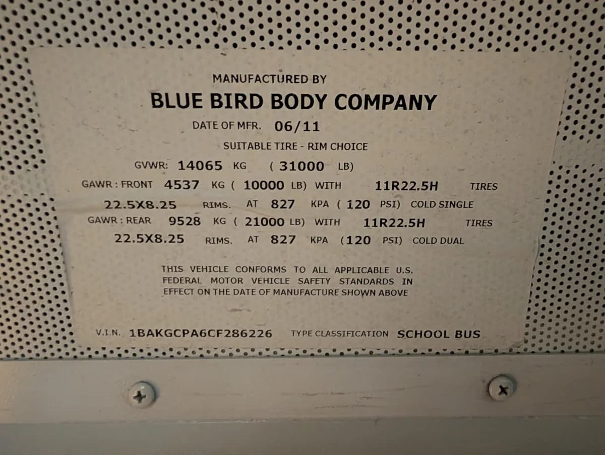 2012 Blue Bird Vision 72P - Thumbnail 24 2012 Blue Bird Vision 72P - Thumbnail 24