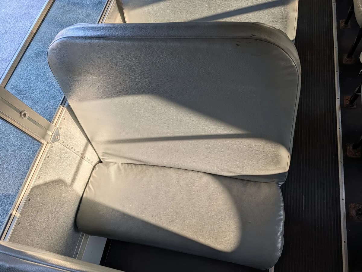 2012 Blue Bird Vision 72P - Thumbnail 11 2012 Blue Bird Vision 72P - Thumbnail 11