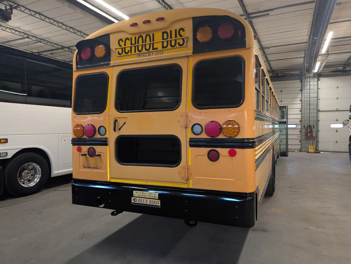 2012 Blue Bird Vision 72P - Thumbnail 20 2012 Blue Bird Vision 72P - Thumbnail 20