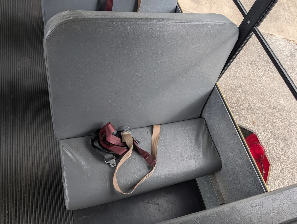 2013 Chevrolet MicroBird 28P AC - Thumbnail 8 2013 Chevrolet MicroBird 28P AC - Thumbnail 8