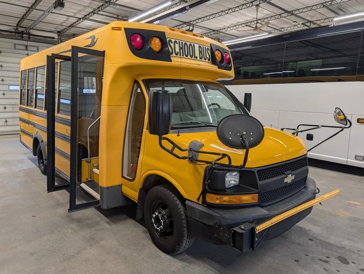 2013 Chevrolet MicroBird 28P AC - Thumbnail 17 2013 Chevrolet MicroBird 28P AC - Thumbnail 17