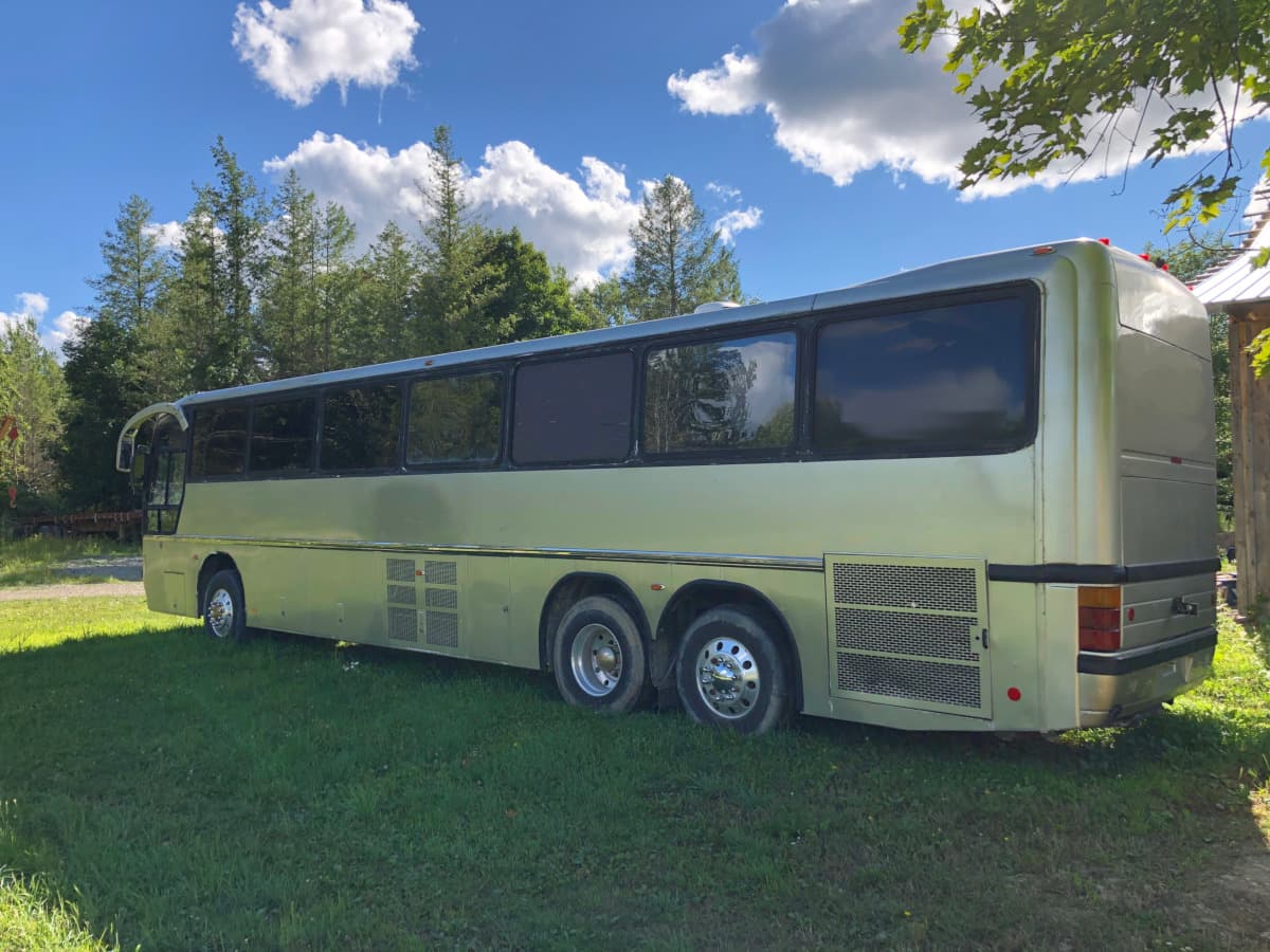 1997 Dina Viaggio Party Bus - Thumbnail 3 1997 Dina Viaggio Party Bus - Thumbnail 3