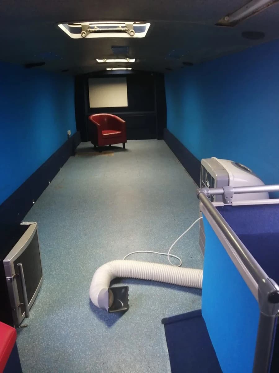 1980 Leyland Neoplan Left Hand Drive Double Decker - Thumbnail 21 1980 Leyland Neoplan Left Hand Drive Double Decker - Thumbnail 21