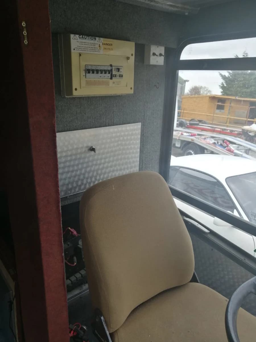 1980 Leyland Neoplan Left Hand Drive Double Decker - Thumbnail 27 1980 Leyland Neoplan Left Hand Drive Double Decker - Thumbnail 27