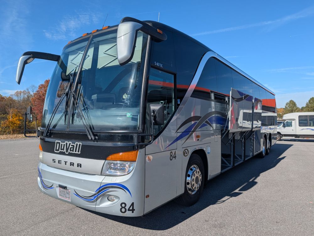 Coach bus